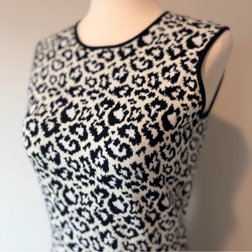 J. McLaughlin Leopard Patterned Knit Dress - Picture 3 of 7
